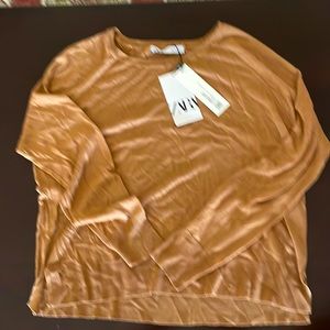Tan Zara Top, NWT sz M. Delicate thin silky knit.
